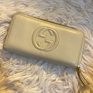 Gucci wallet